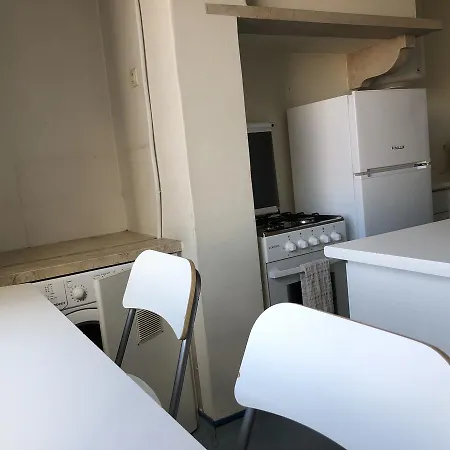 Principe Real Garden Budget * ליסבון